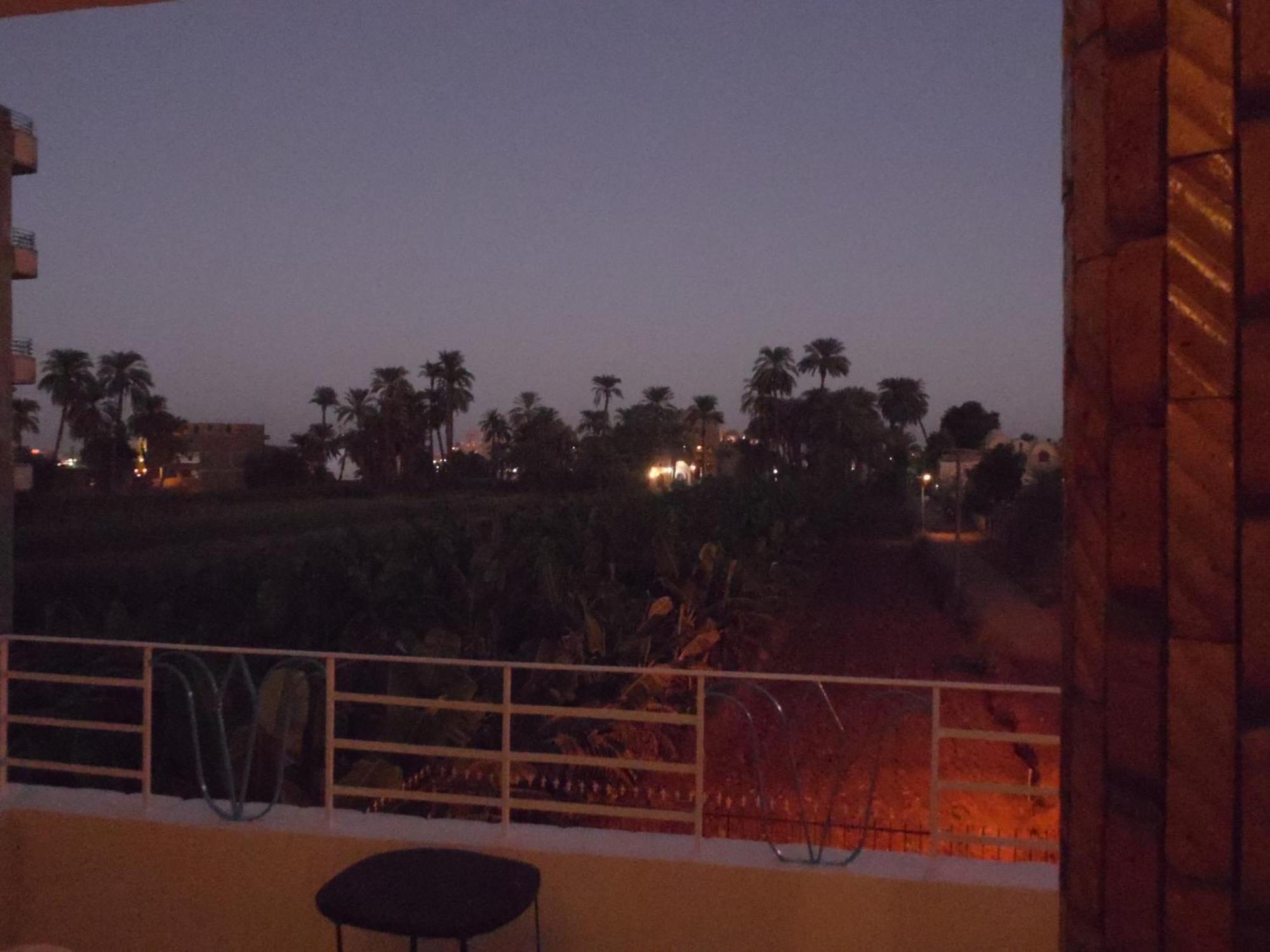 Ferienwohnung Nour House Luxor Exterior foto